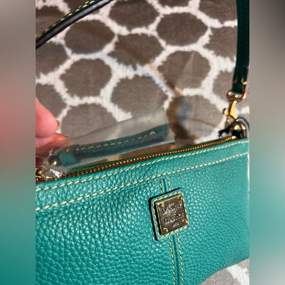 Dooney & Bourke NWT Turquoise Leather Mini Shoulder or Wristlet Bag summer fun - Picture 5 of 15